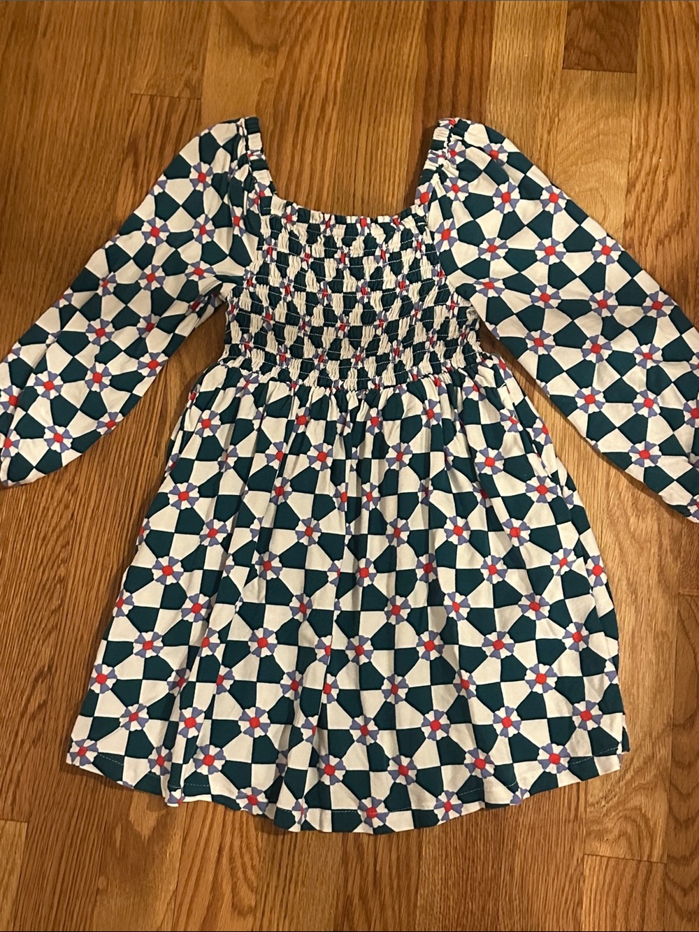 Hanna Andersson Green, White & Red Smocked Geometric Peasant Dress. 3T